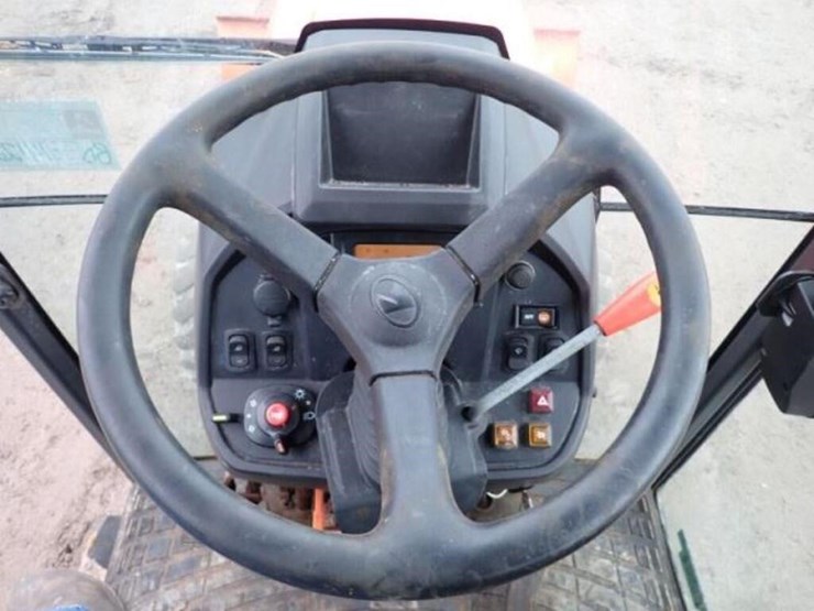 2014-kubota-b3350hsd-image-13