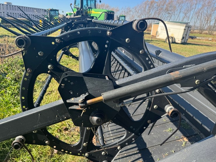 2009-mac-don-fd70-image-13