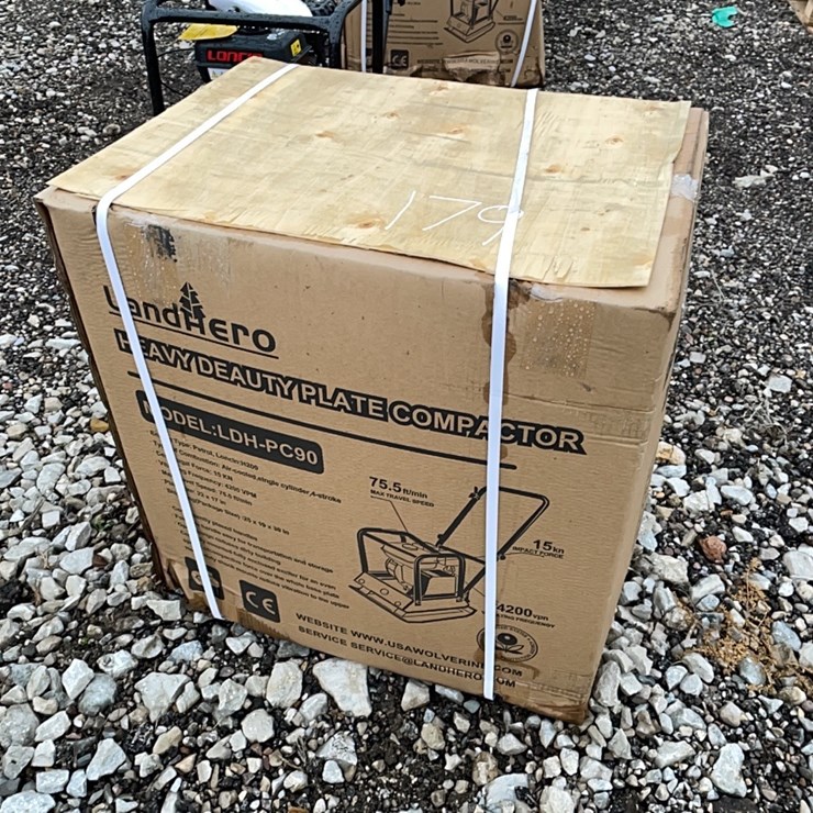 NEW LANDHONOR PLATE COMPACTOR NEW SUPPORT EQUIPMENT