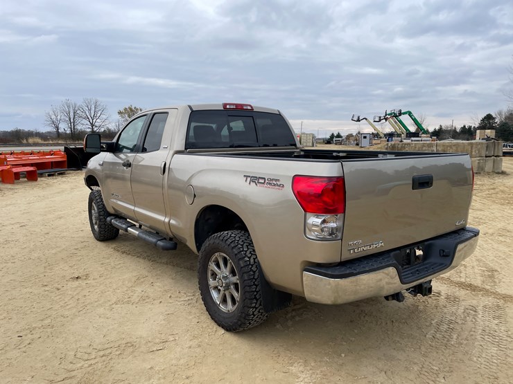 2007-toyota-tundra-sr5-image-7