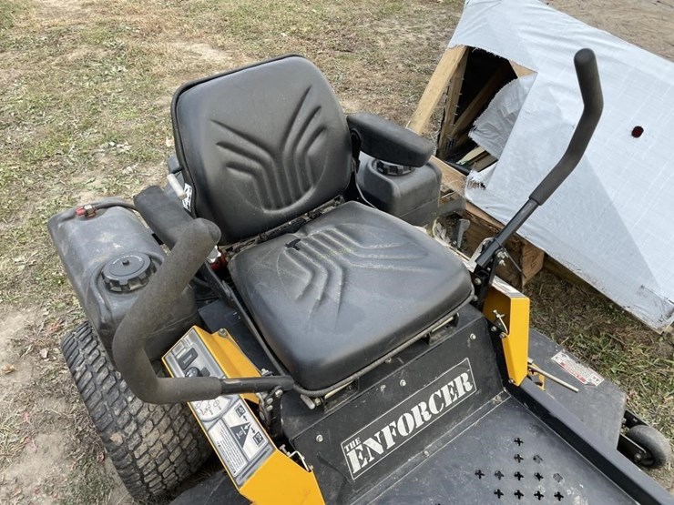 cub-cadet-enforcer-zero-turn-mower-image-7