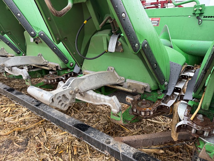 john-deere-608c-image-6