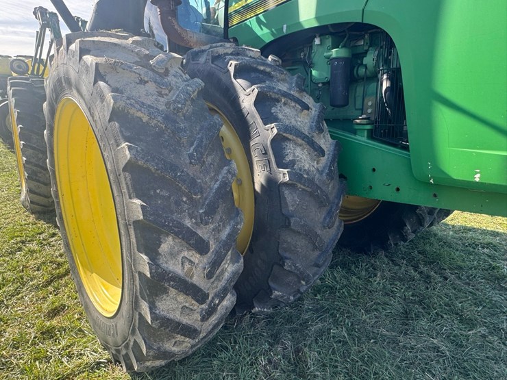 2004-john-deere-9220-image-21