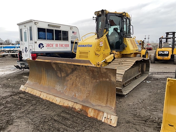 komatsu-d61pxi-24-image-1
