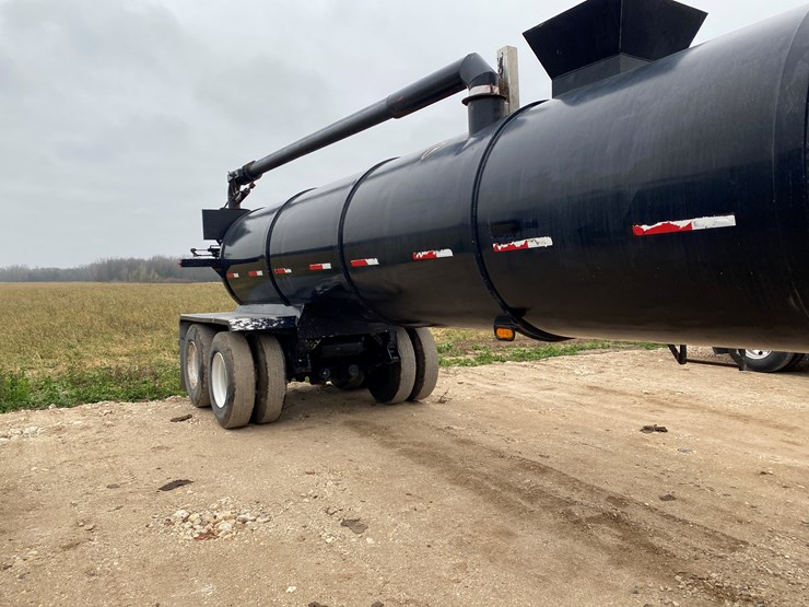 #1030-•-2014-northern-6000-gallon-semi-manure-tanker-trailer(has-wi-title)-(kewaunee,-wi)-image-6