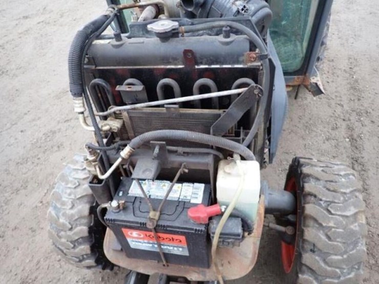 2014-kubota-b3350hsd-image-59