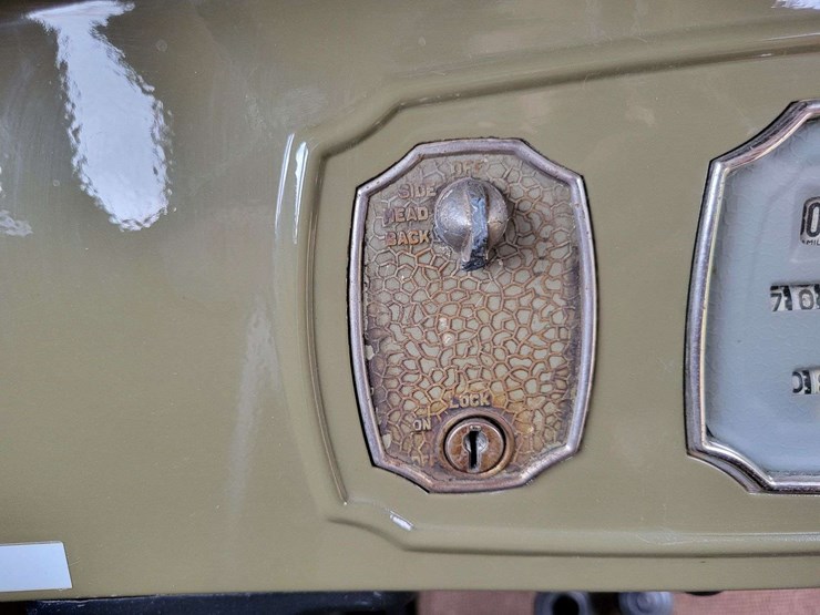 1928-pontiac-sedan-image-71