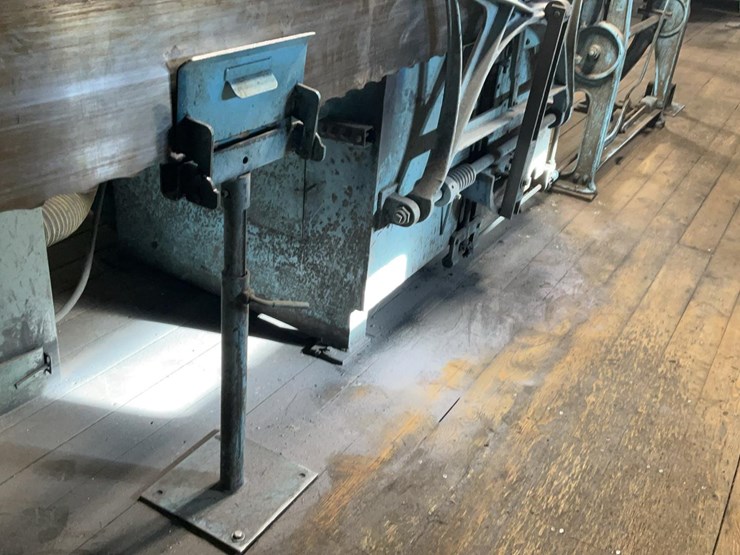 #176-•-armstrong-band-sharpener-image-16