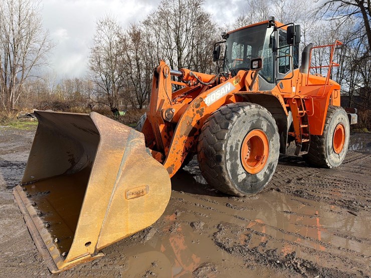 2015-doosan-dl420-5-image-3