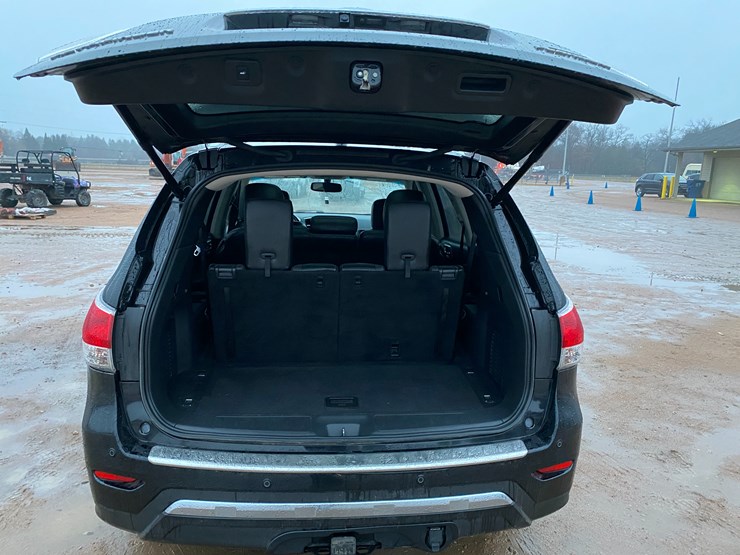 2014-nissan-pathfinder-image-37