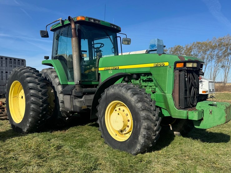 1998-john-deere-8100-image-17