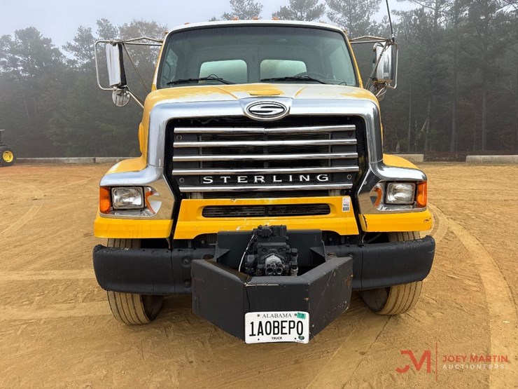 2008-sterling-l7500-image-7