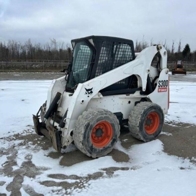 2010 BOBCAT S300