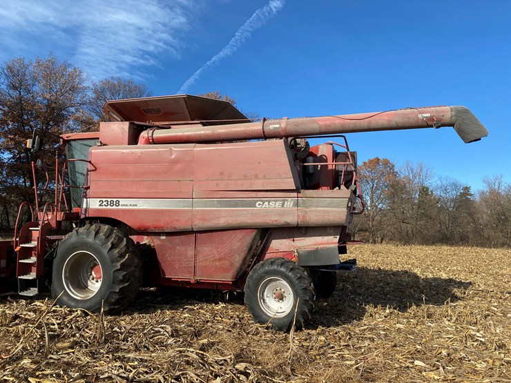 case-ih-2388-image-13