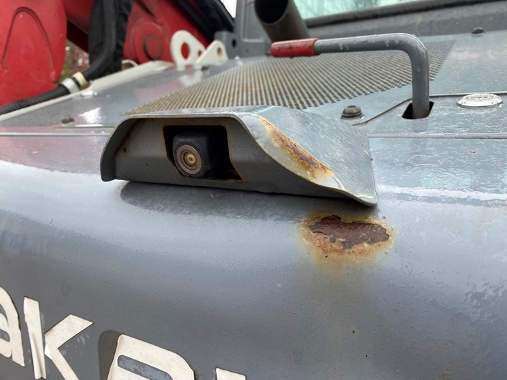 2020-takeuchi-tl10v2-image-18