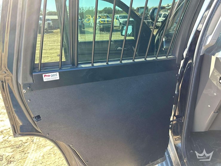 2019-chevrolet-tahoe-image-18