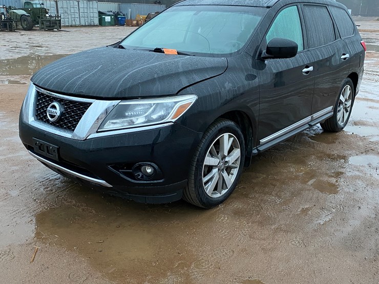 2014-nissan-pathfinder-image-6