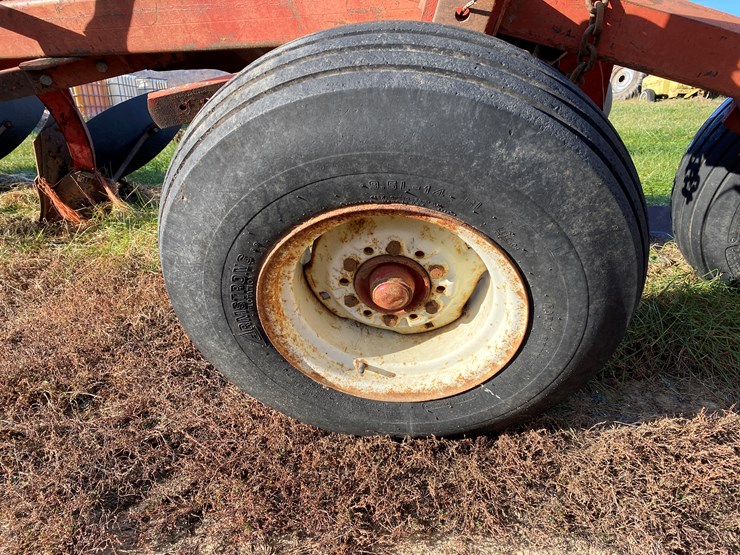 international-720-image-25