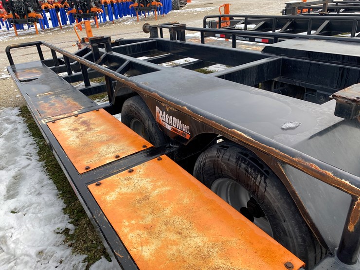 #1104-•-2020-rbraun-crawler-hauler-trailer-(st.-nazianz,-wi)-image-19