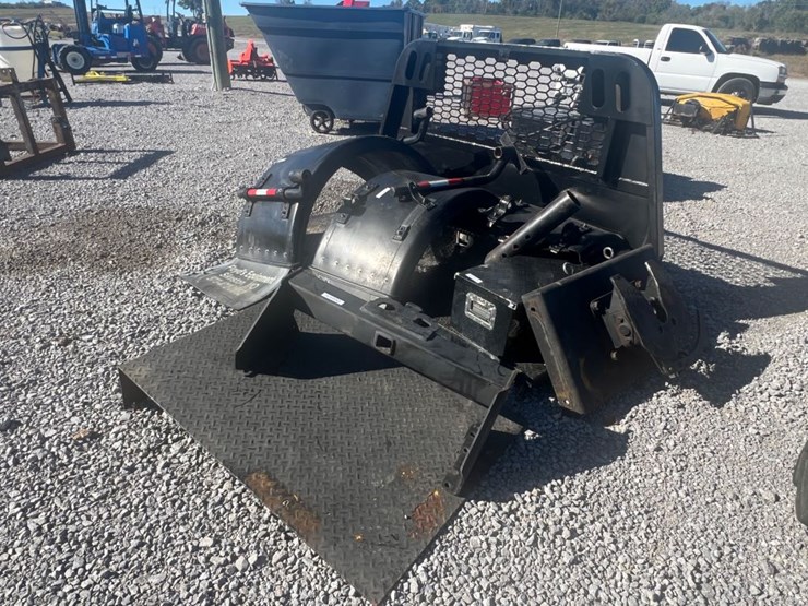 #29764-•-lot-of-truck-accessories-image-1