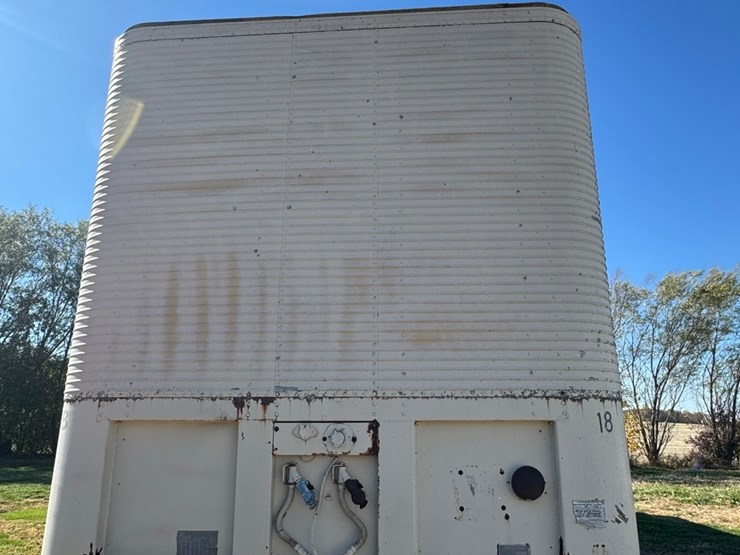 1972-fruehauf-storage-trailer-image-3