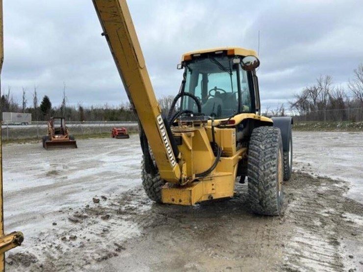 2008-new-holland-tv145-image-34