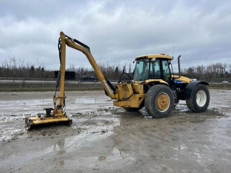 2008-new-holland-tv145-image-3