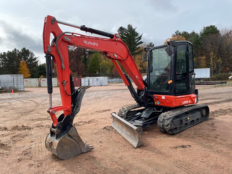 2021-kubota-u55-5-image-1