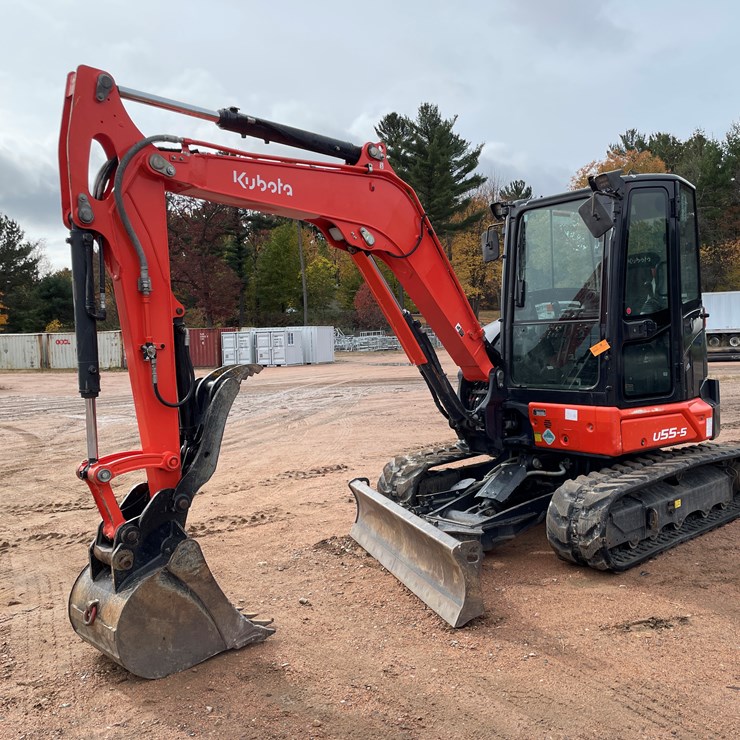 2021 KUBOTA U55-5