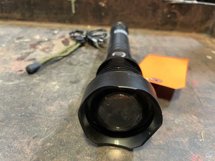 #8680-•-10"-led-flashlight,-ultra-bright,-high-lumen-(pr12)-image-3