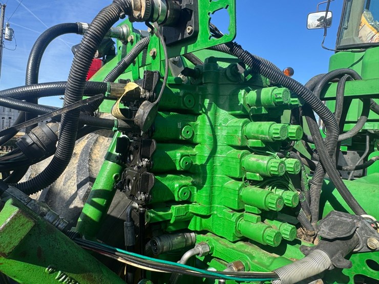 2004-john-deere-9220-image-7