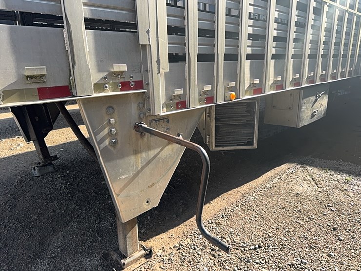 2002-eby-livestock-image-6