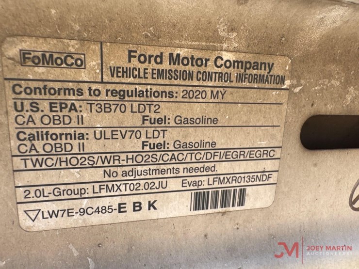 2020-ford-edge-se-image-11