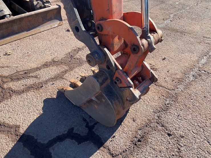 #416-•-2020-hitachi-zx26u-5n-mini-excavator-(ashland-wi)-image-31