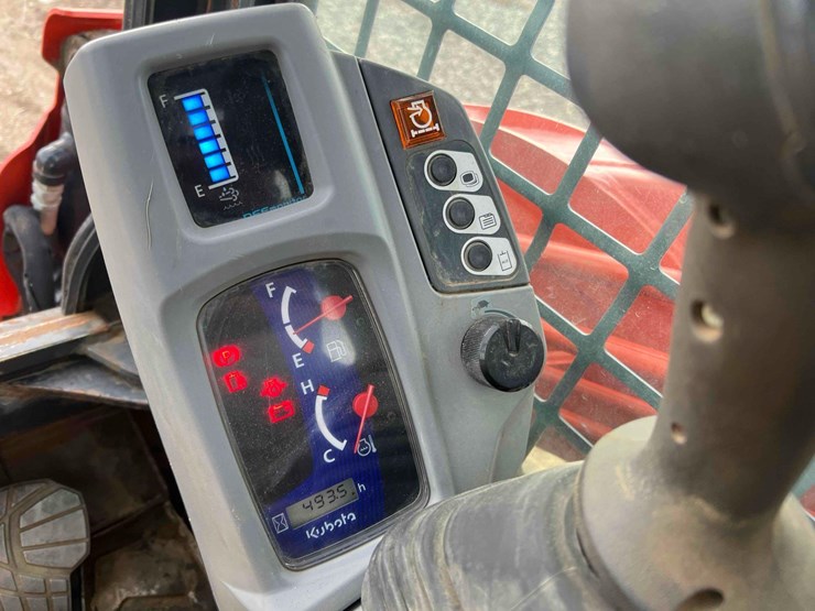 kubota-svl95-2s-image-25