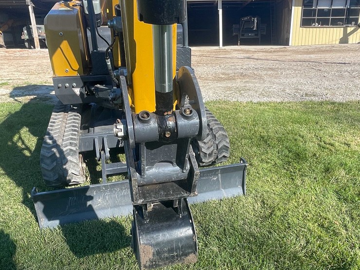 #412-•-2025-agt-industrial-mini-excavator-(cedar-grove,-wi)-image-41