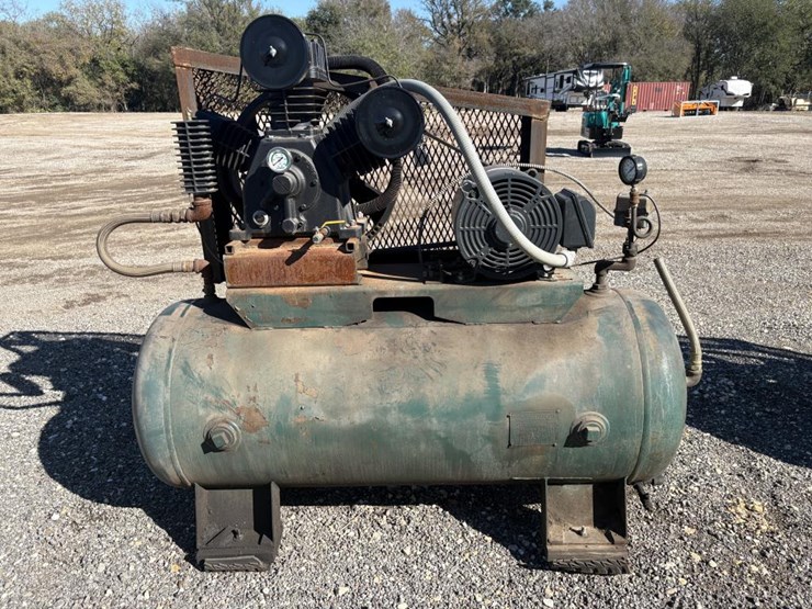 #35-•-wayne-industrial-compressor-image-3