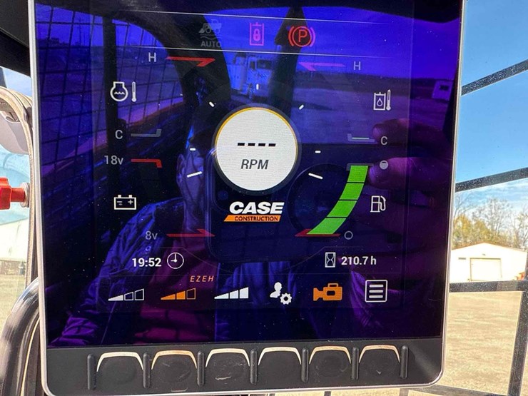 case-tv370b-image-36