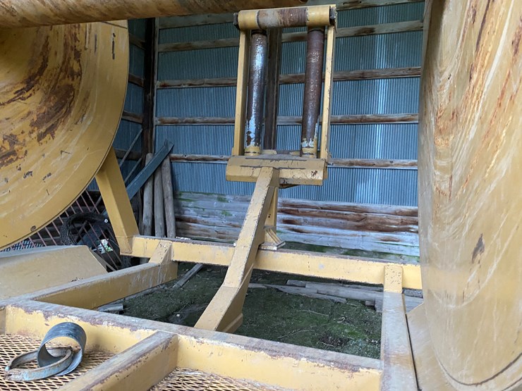 #1060-•-bazooka-farmstar-hr1000-hose-reel-(spring-valley,-wi)-image-23