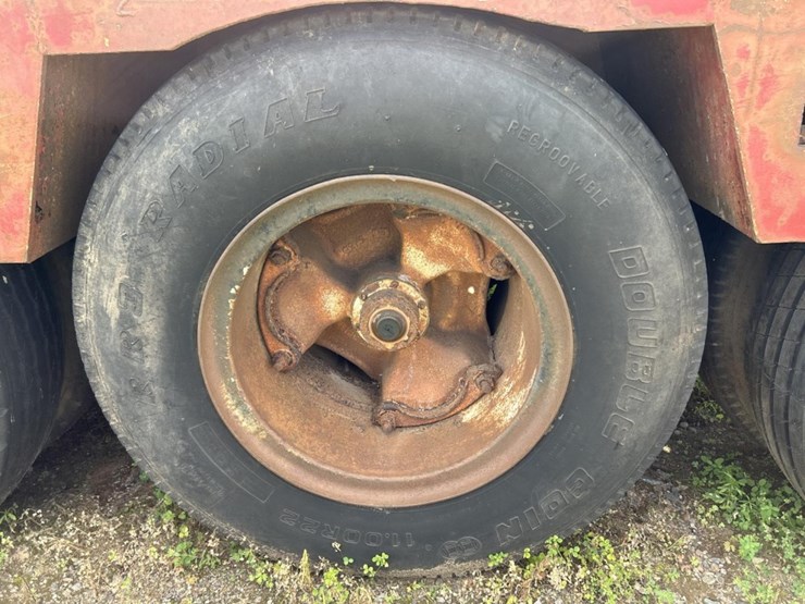 #1748-•-folding-neck-lowboy-trailer-image-23