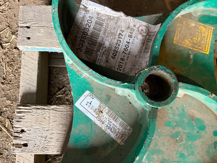 #9964-•-oil-chamber-and-(2)-impellers-(fennimore,-wi)-image-5