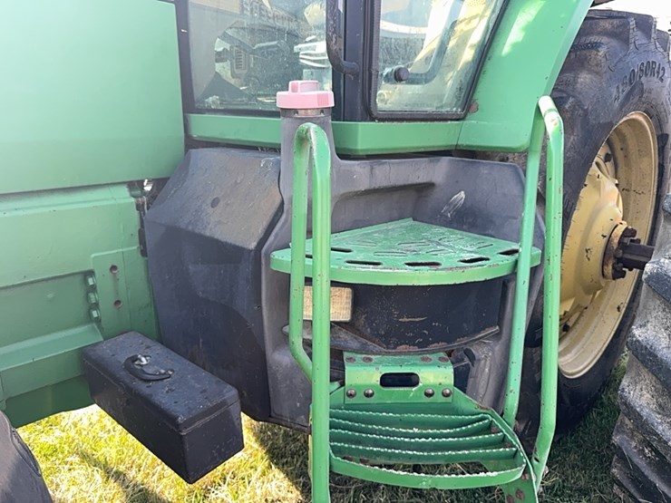 1998-john-deere-8100-image-23