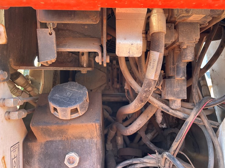 2022-bobcat-mt55-image-31