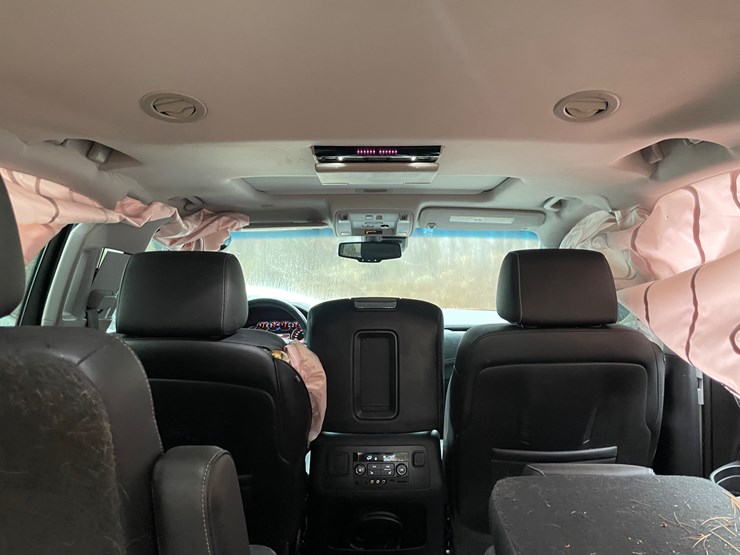 2015-gmc-yukon-slt-image-27