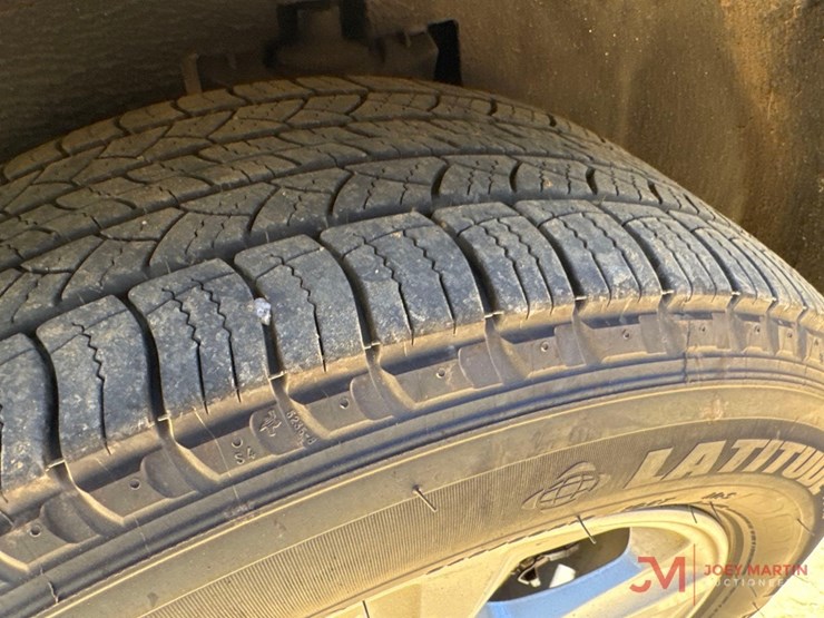 2020-ford-edge-se-image-6