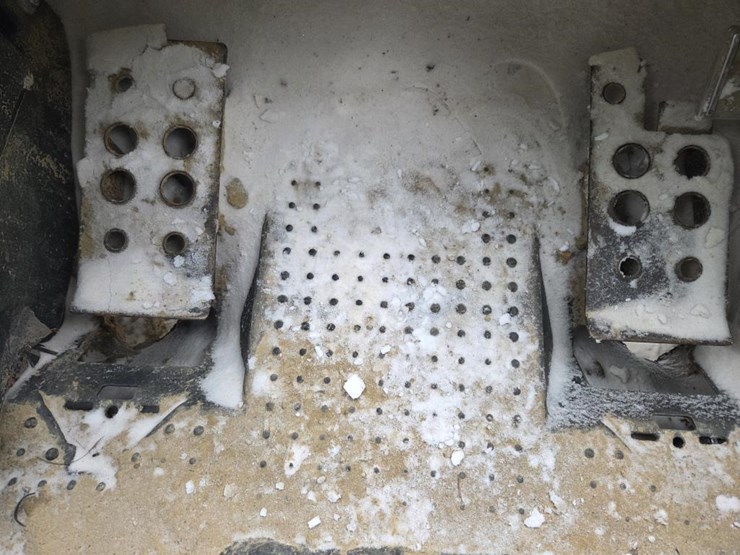 2017-bobcat-t750-image-34