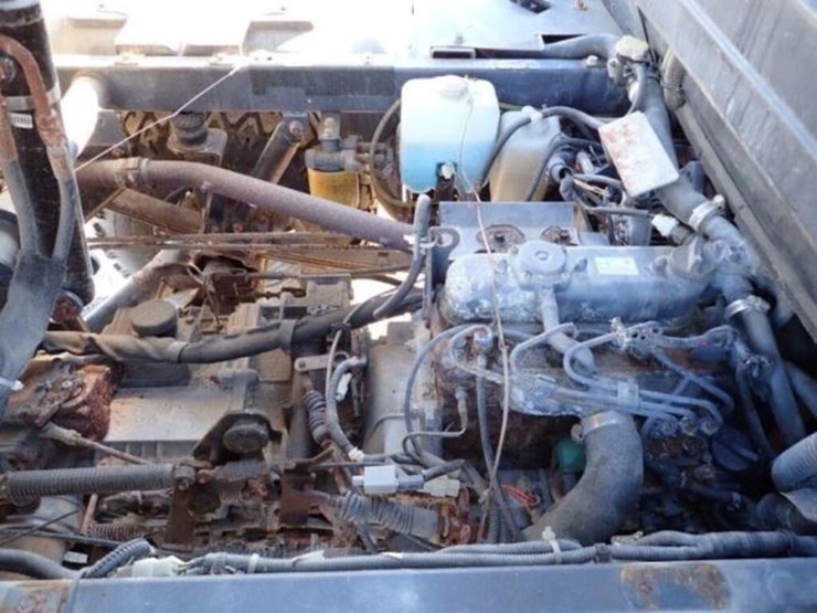 2011-kubota-rtv1100-image-42