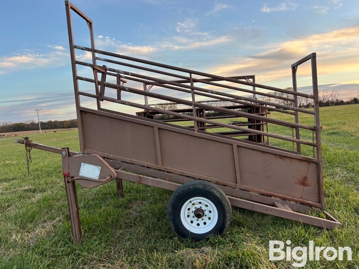 12'-portable-loading-chute-image-8