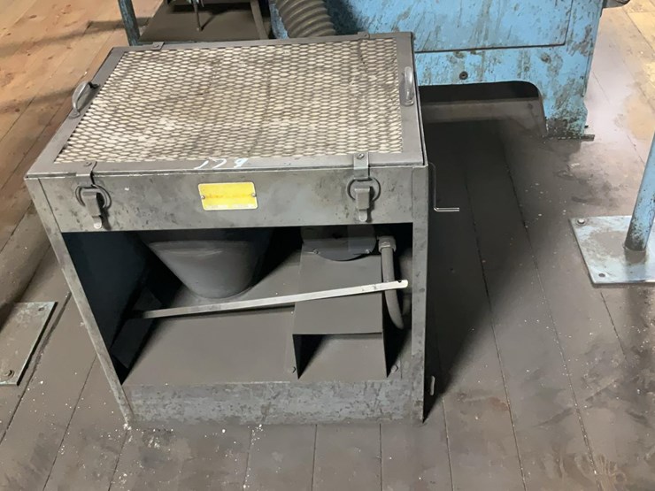 #179-•-aget-dust-collector-image-1