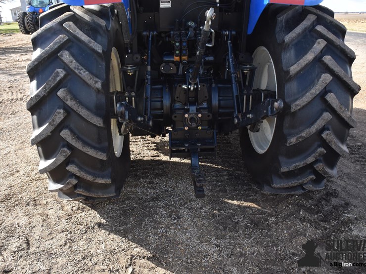 2016-new-holland-ts6.120-image-9